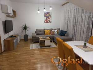 LUX STAN, mirna lokacija NOV, EXTRA CENA